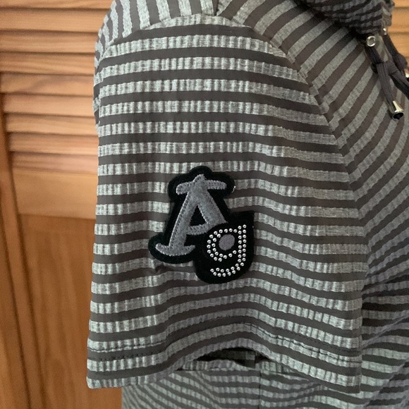 LALA C GOLF DRESS. XL SEERSUCKER GRAY CHARCOAL MINI DRESS W/HOOD & short sleeves - Picture 5 of 11